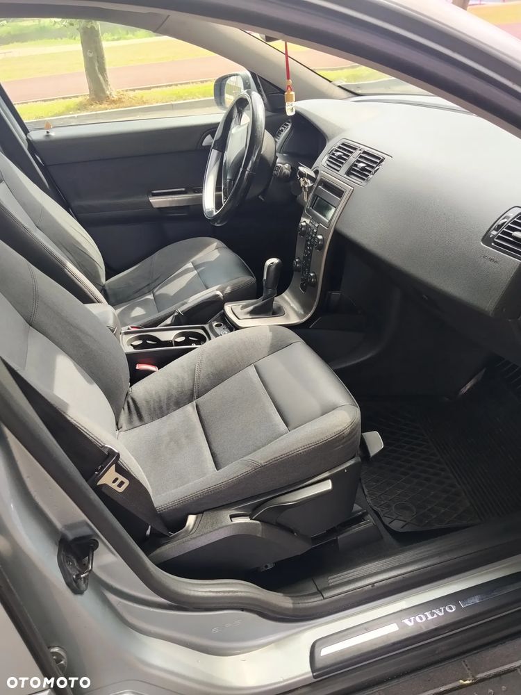 Volvo V50 2.0 - 6