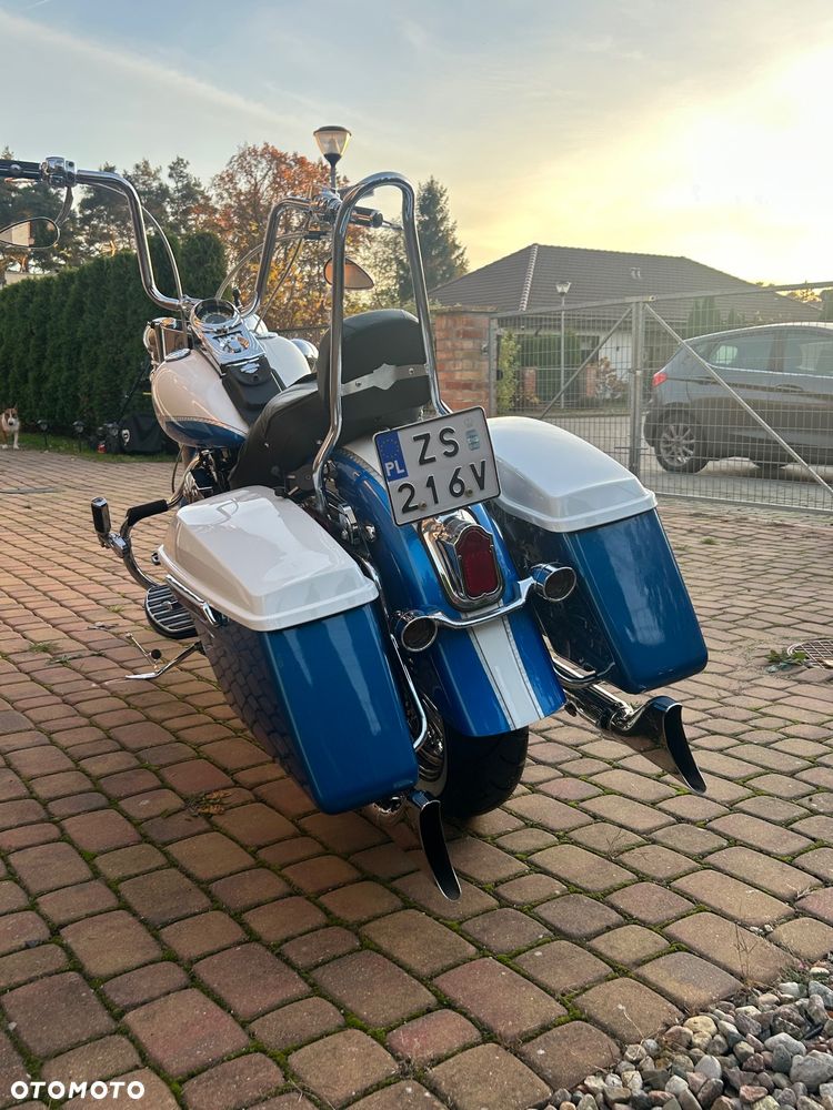 Harley-Davidson Softail Deluxe - 4