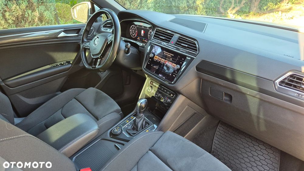 Volkswagen Tiguan - 6