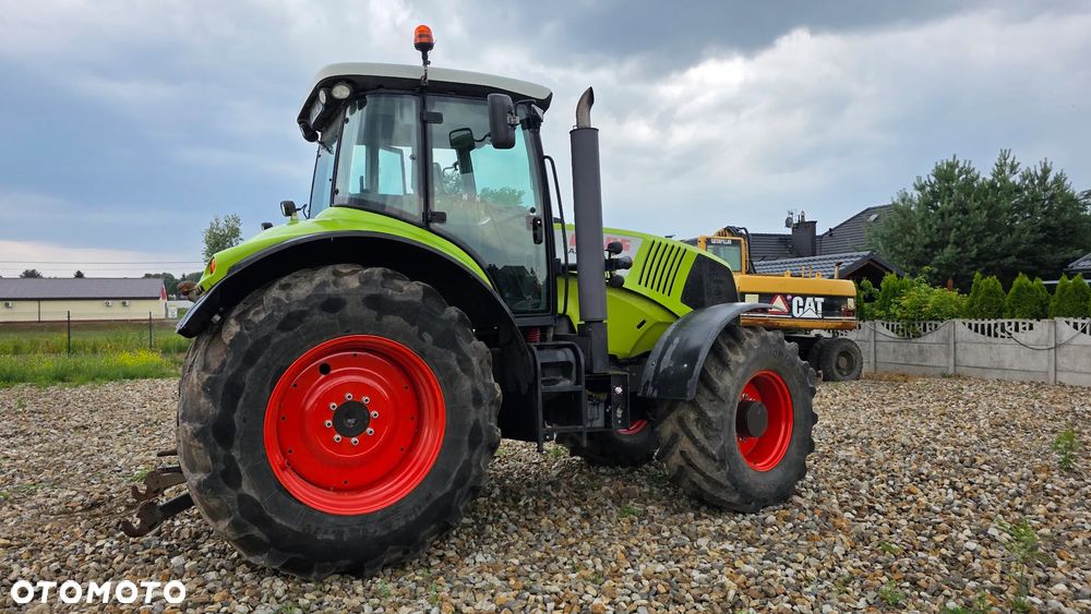 Claas AXION 810 - 7