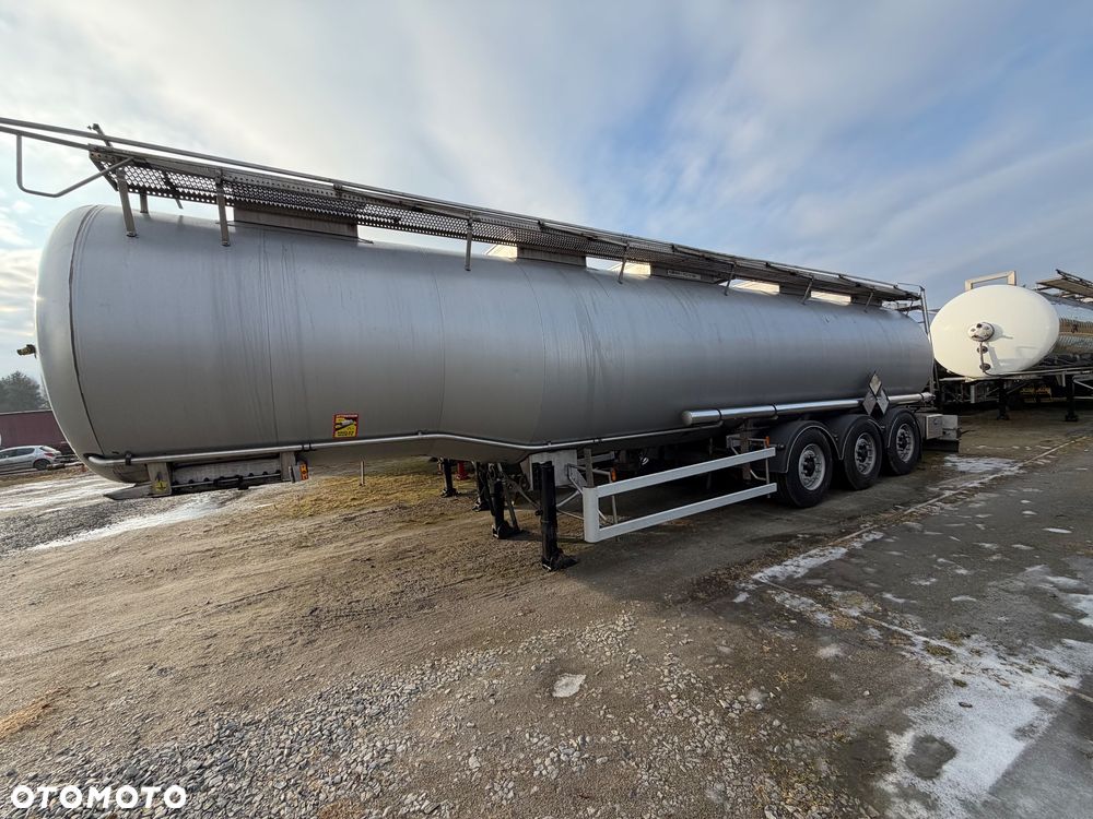 Magyar ADR L4BH 34000L , nowe ADR - 15