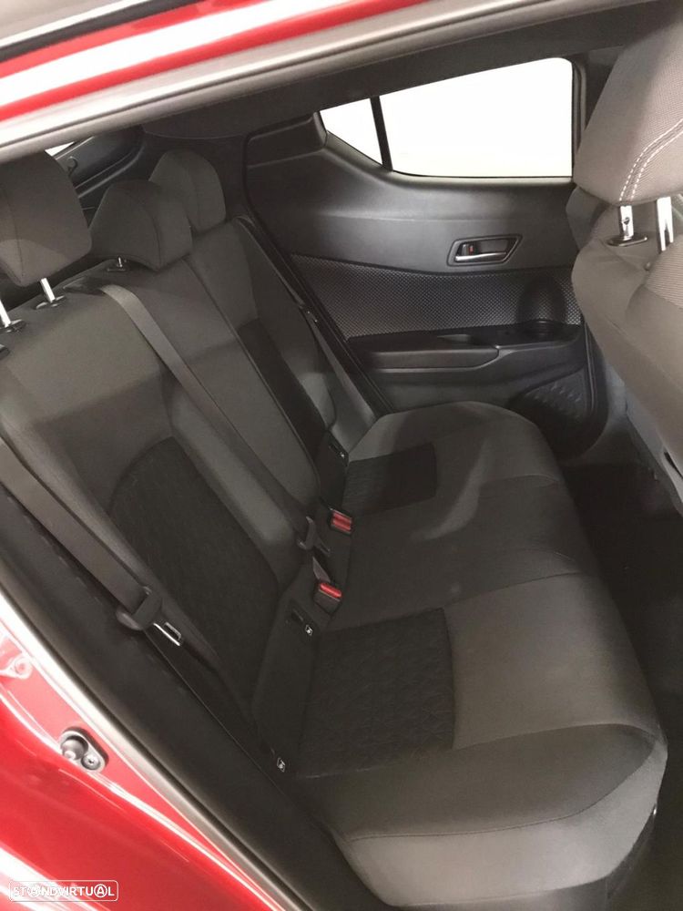 Toyota C-HR 1.8 Hybrid Square Collection - 8