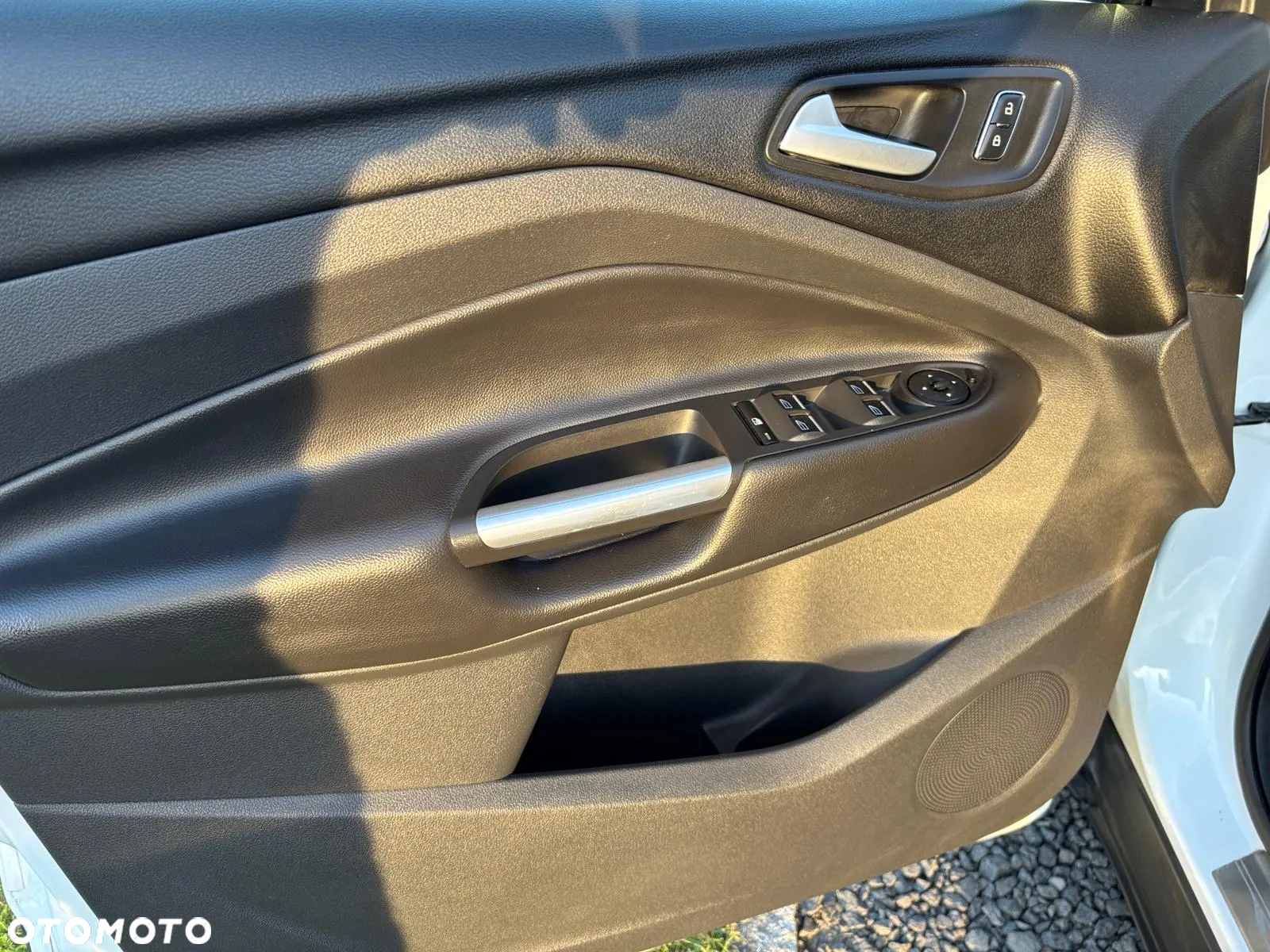 Ford Kuga 1.5 EcoBoost 2x4 SYNC - 27