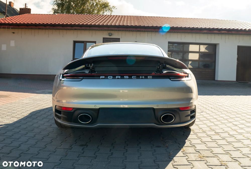 Porsche 911 - 17