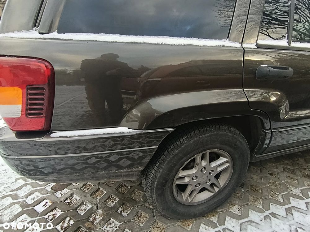 Jeep Grand Cherokee - 25