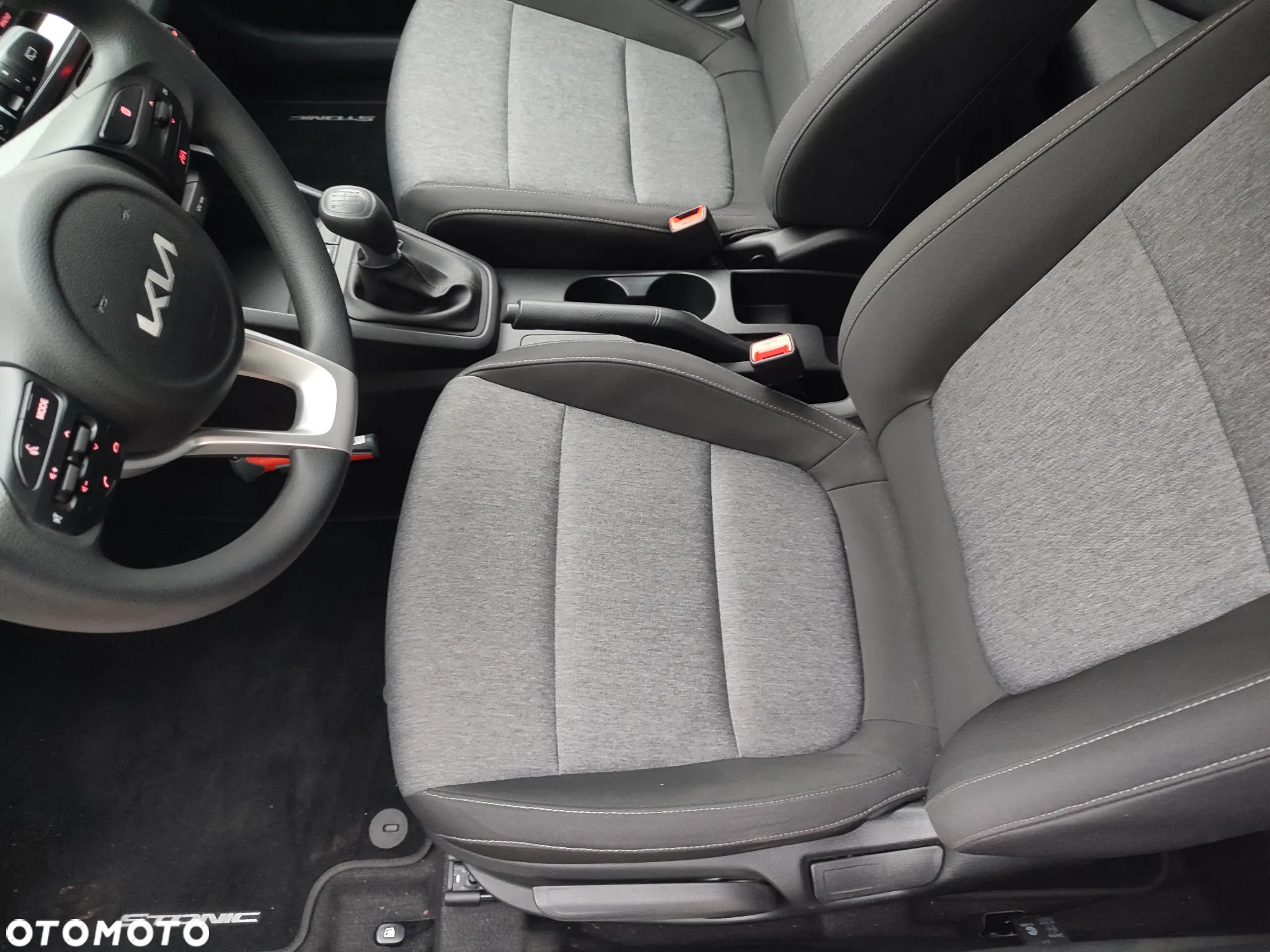 Kia Stonic - 20