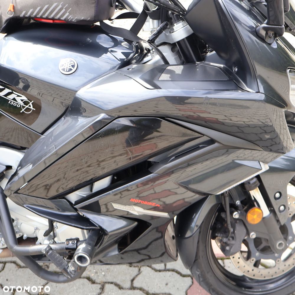 Yamaha FJR - 33