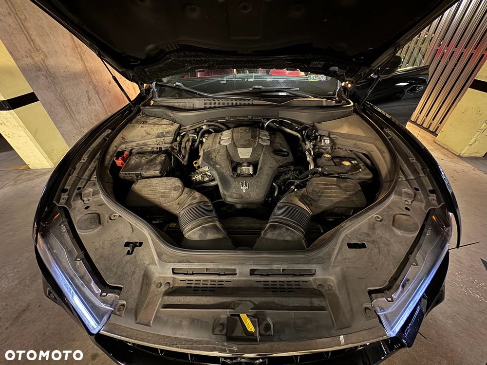 Maserati Levante Granlusso - 10