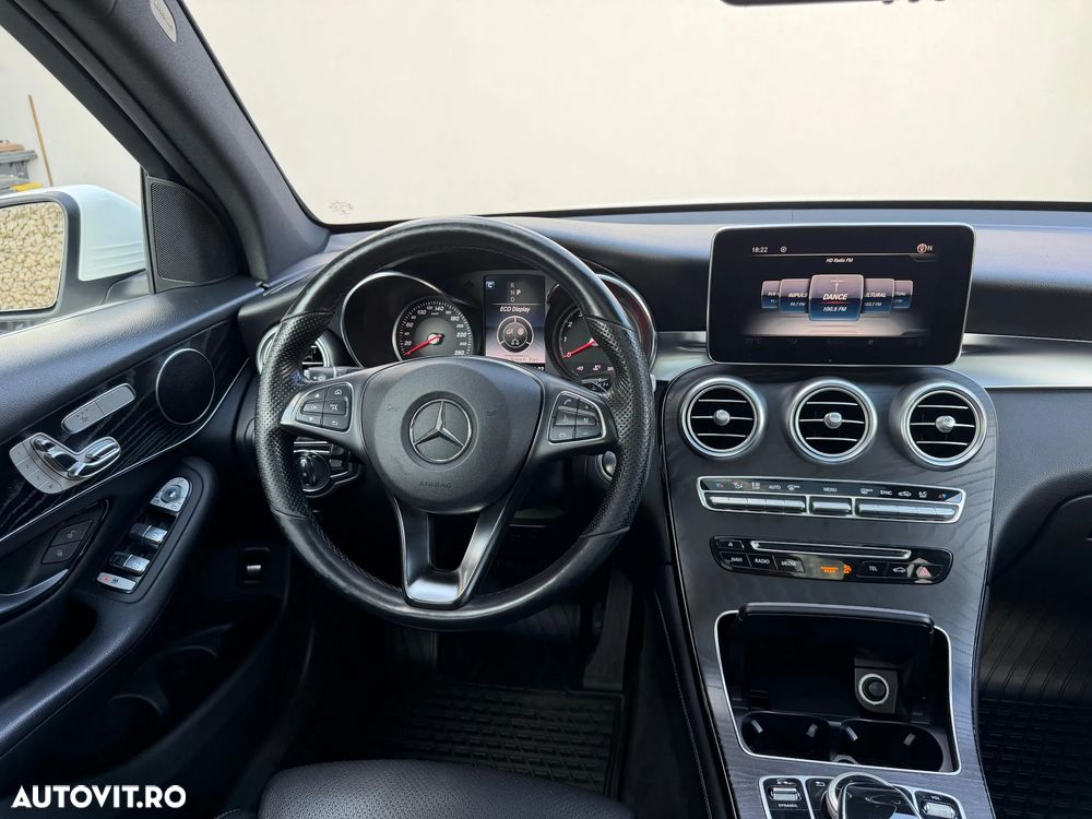 Mercedes-Benz GLC 300 4MATIC 9G-TRONIC Exclusive - 18