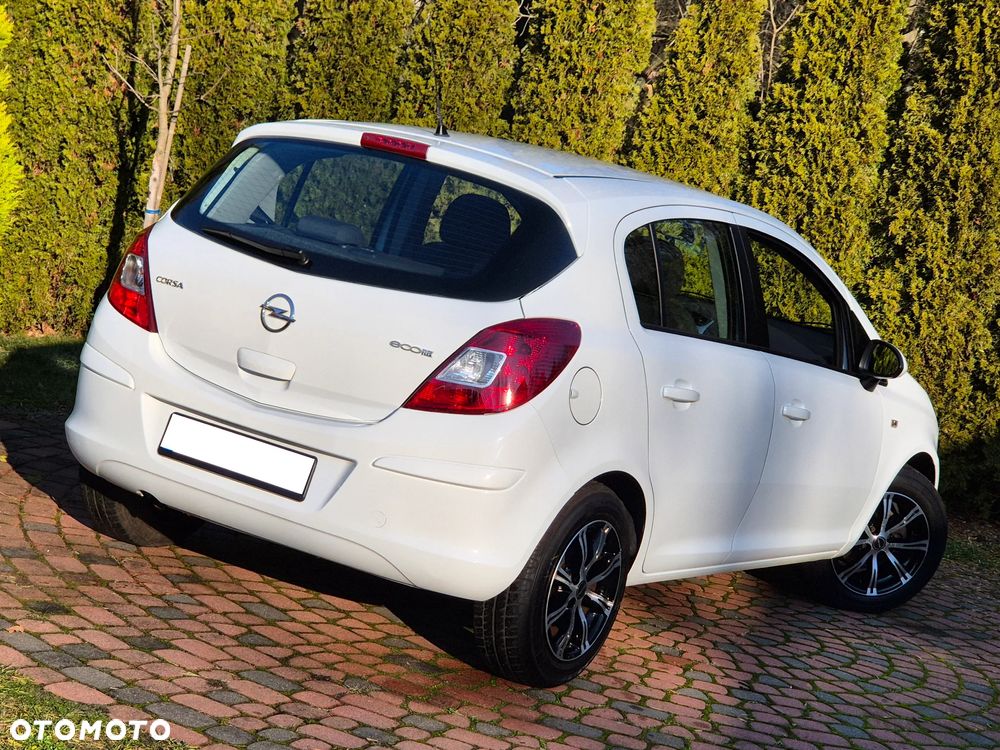 Opel Corsa 1.2 16V Edition / Active - 17