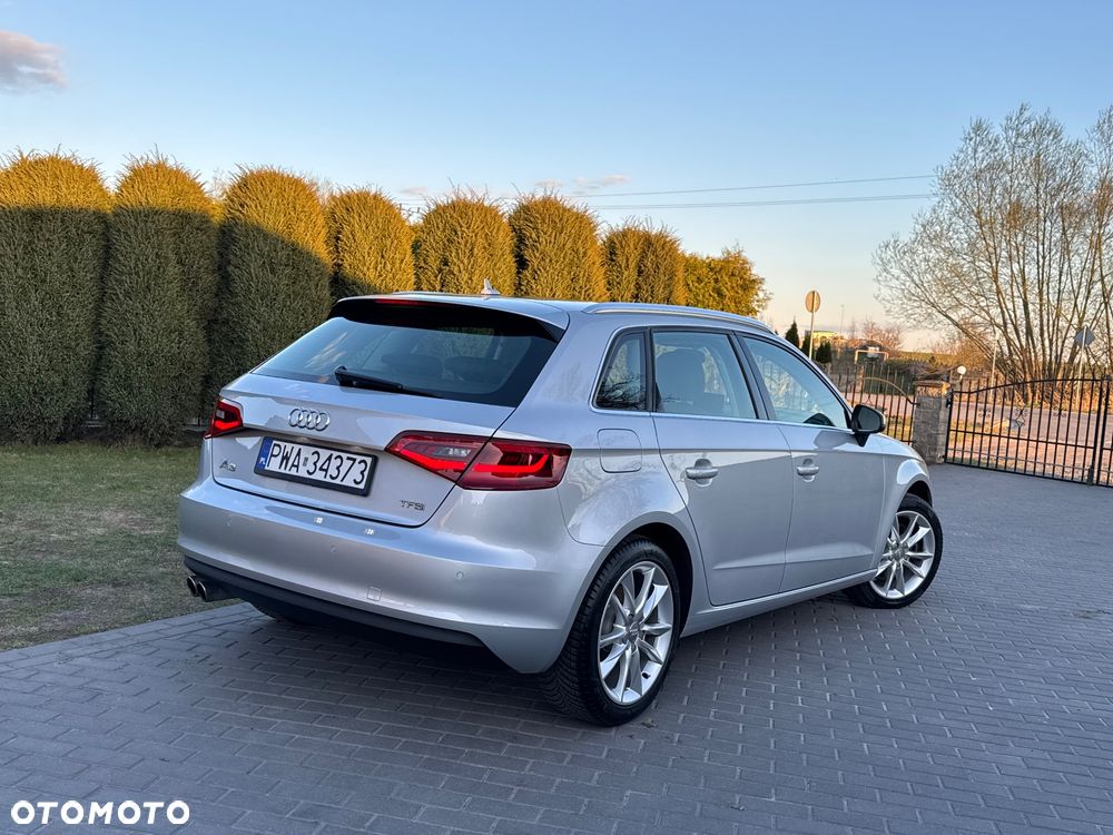 Audi A3 Sportback 1.8 TFSI S tronic Ambiente - 5