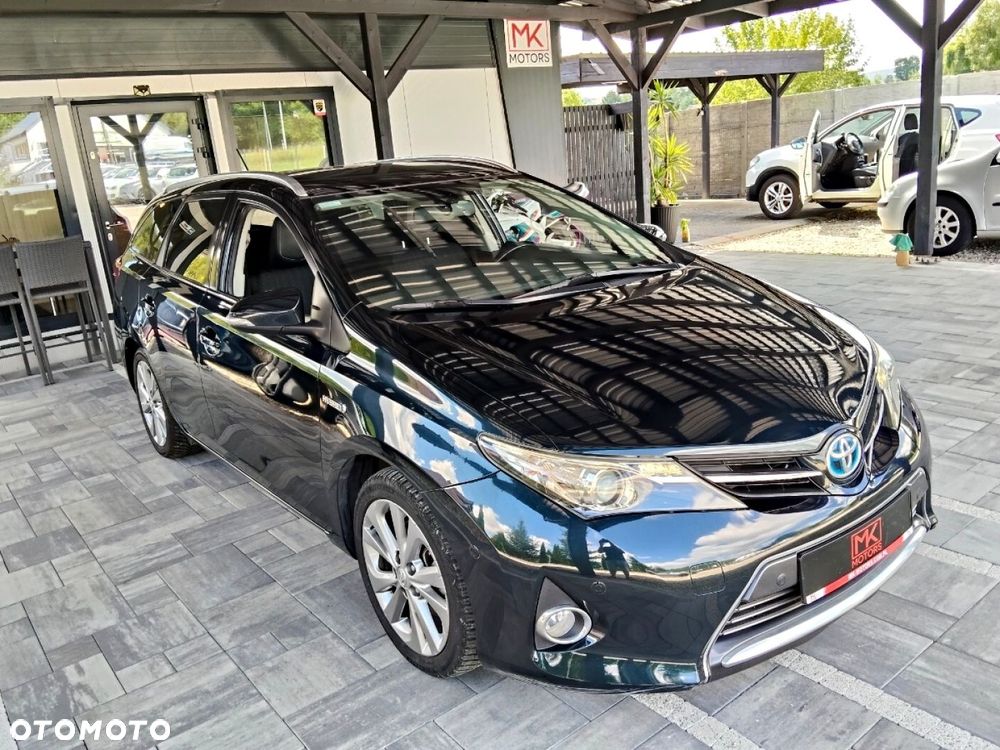 Toyota Auris - 2