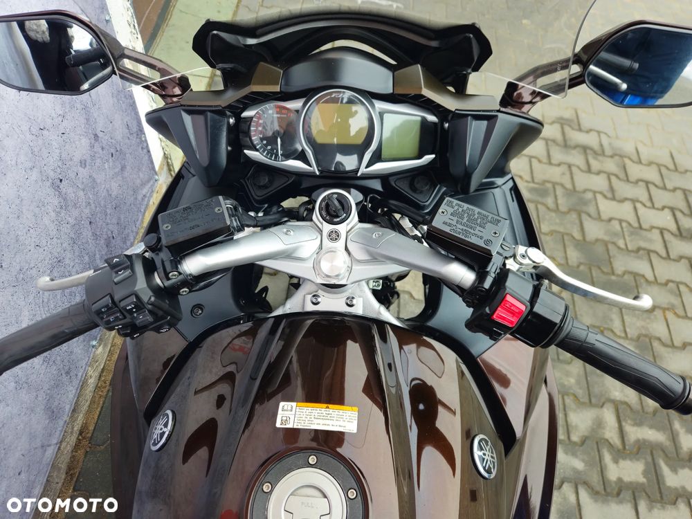 Yamaha FJR - 14