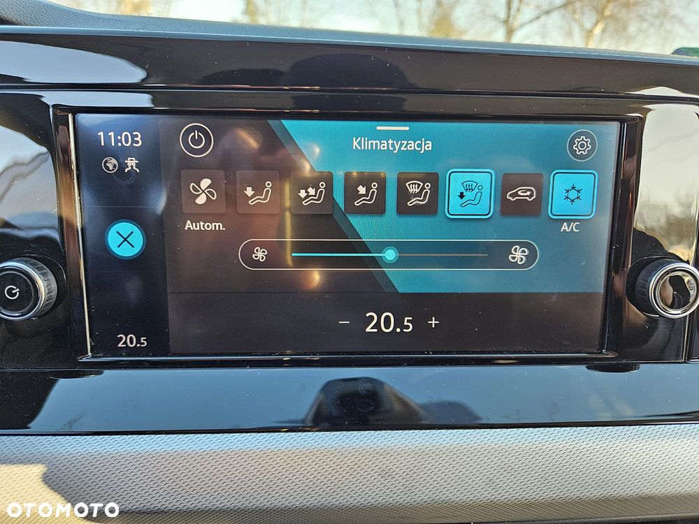 Volkswagen Golf 2.0 TDI Life - 29