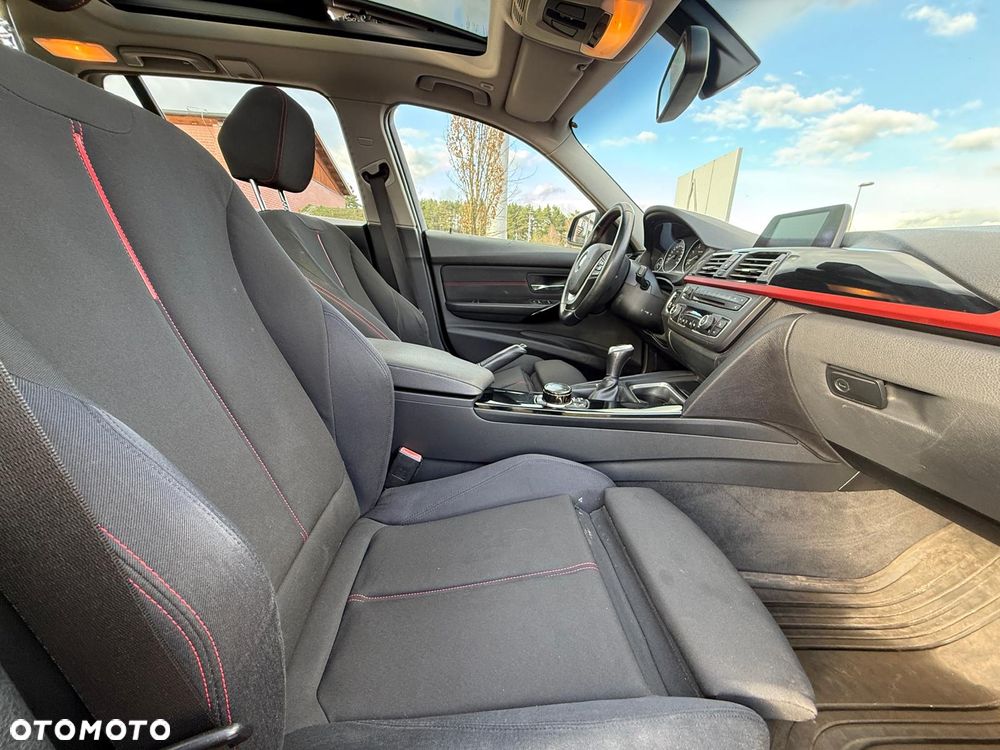 BMW Seria 3 - 16