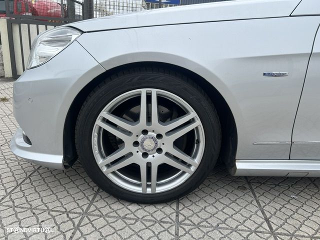 Mercedes-Benz E 250 CDi Avantgarde BE Auto. - 24