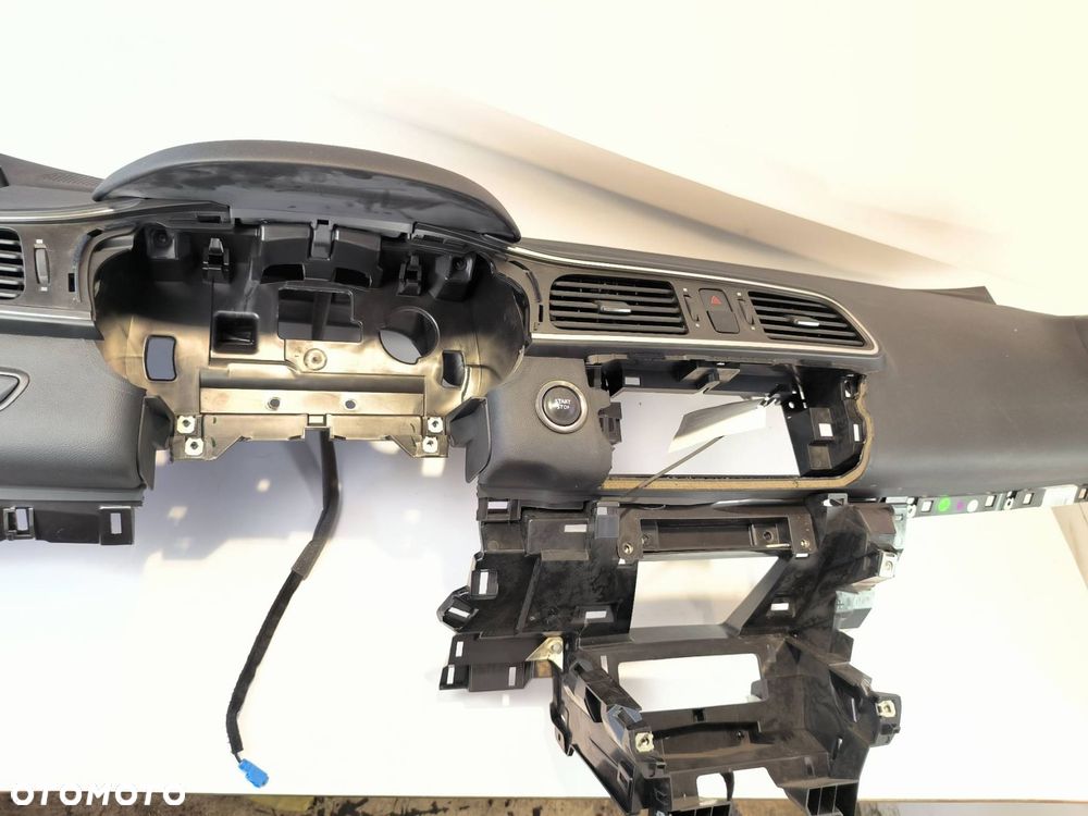DESKA KOKPIT RENAULT KADJAR I - 4
