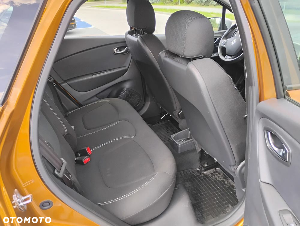 Renault Captur 1.2 Energy TCe Intens - 10