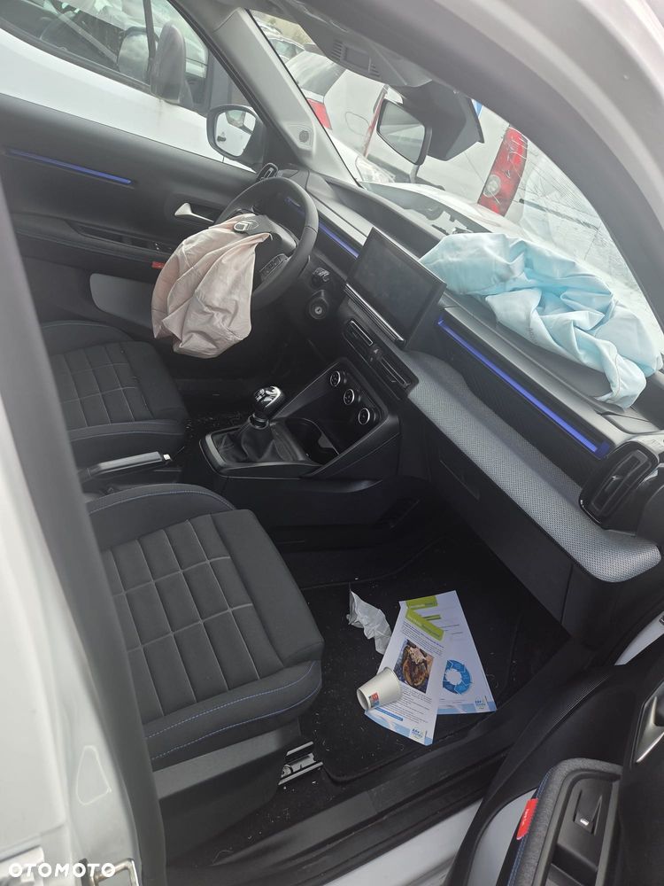 Citroën C3 Turbo 100 Stop&Start MAX - 3