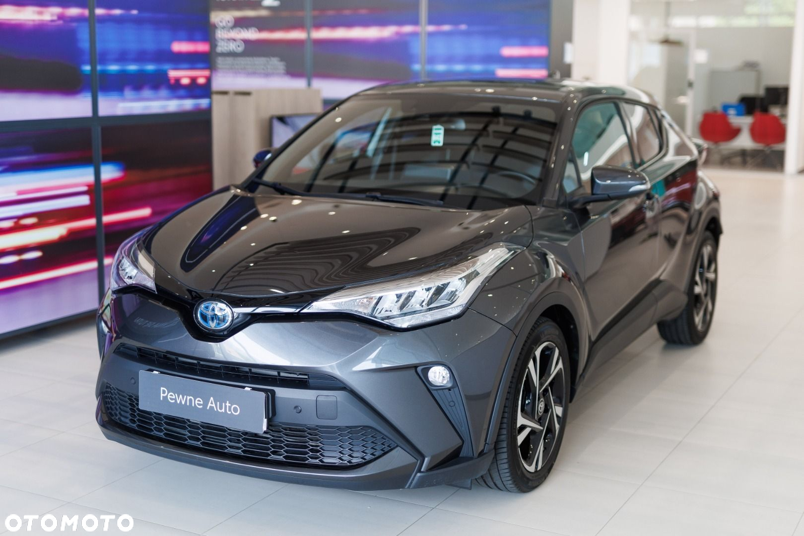 Toyota C-HR - 11