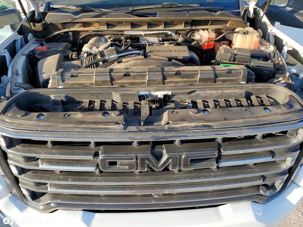 GMC Sierra - 12