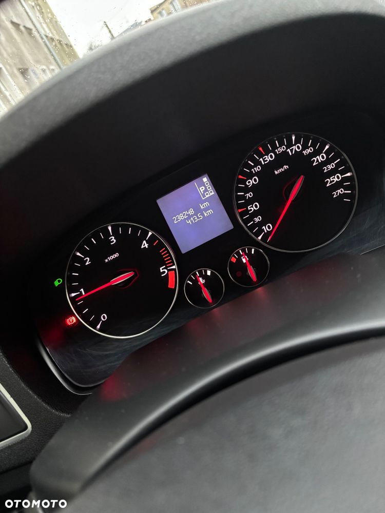 Renault Laguna 2.0 dCi Bose Edition - 13