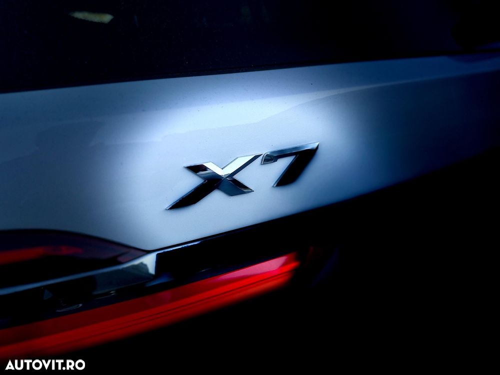 BMW X7 xDrive30d - 38