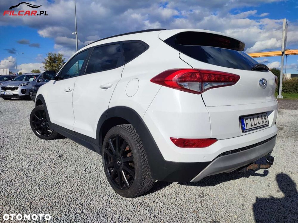 Hyundai Tucson - 4