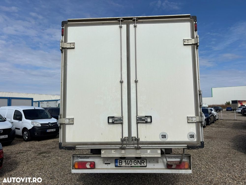 Renault MASTER BLUE DCI - 4