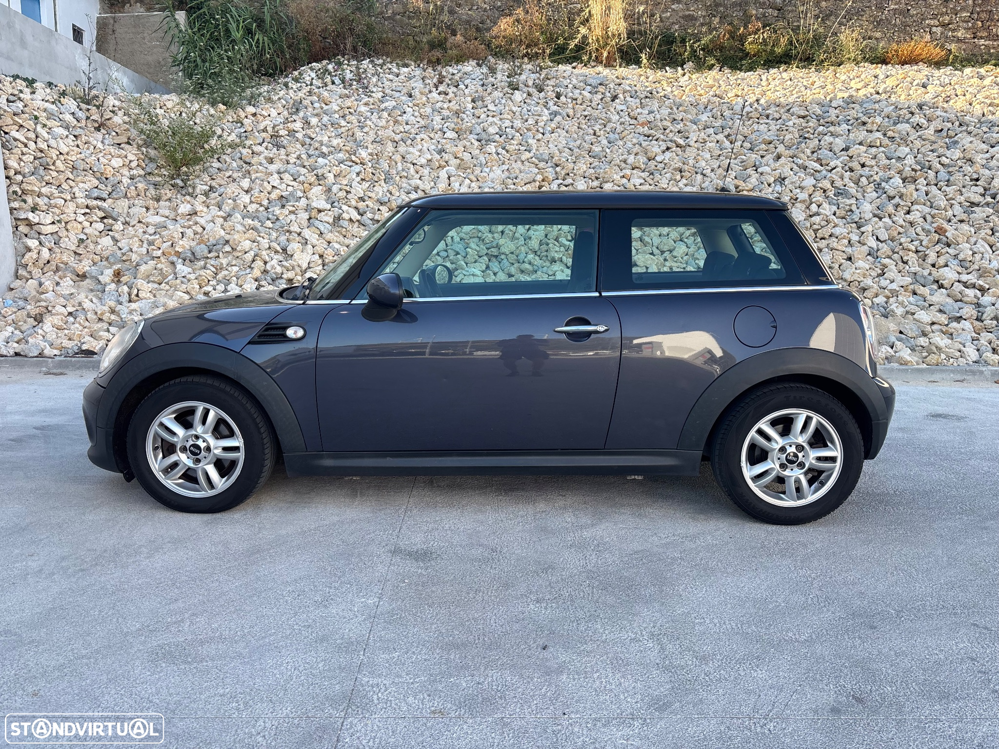MINI 3 Portas Cooper D - 11