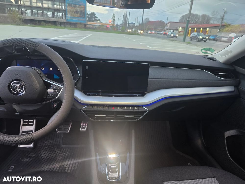 Skoda Octavia Combi Diesel 2.0 TDI DSG Style - 15