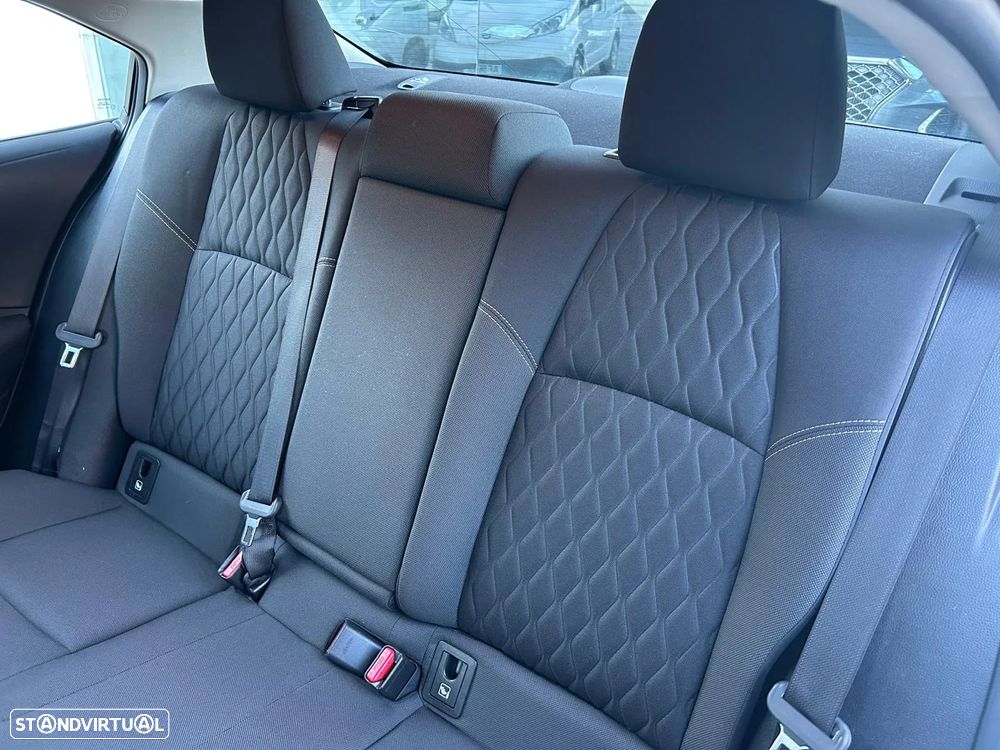 Toyota Corolla SD 1.8 Hybrid Comfort - 26