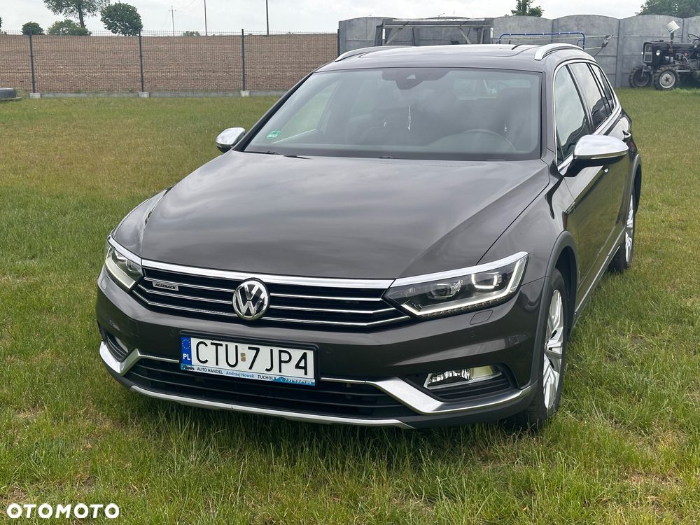 Volkswagen Passat Alltrack 2.0 TDI SCR 4Motion DSG - 3