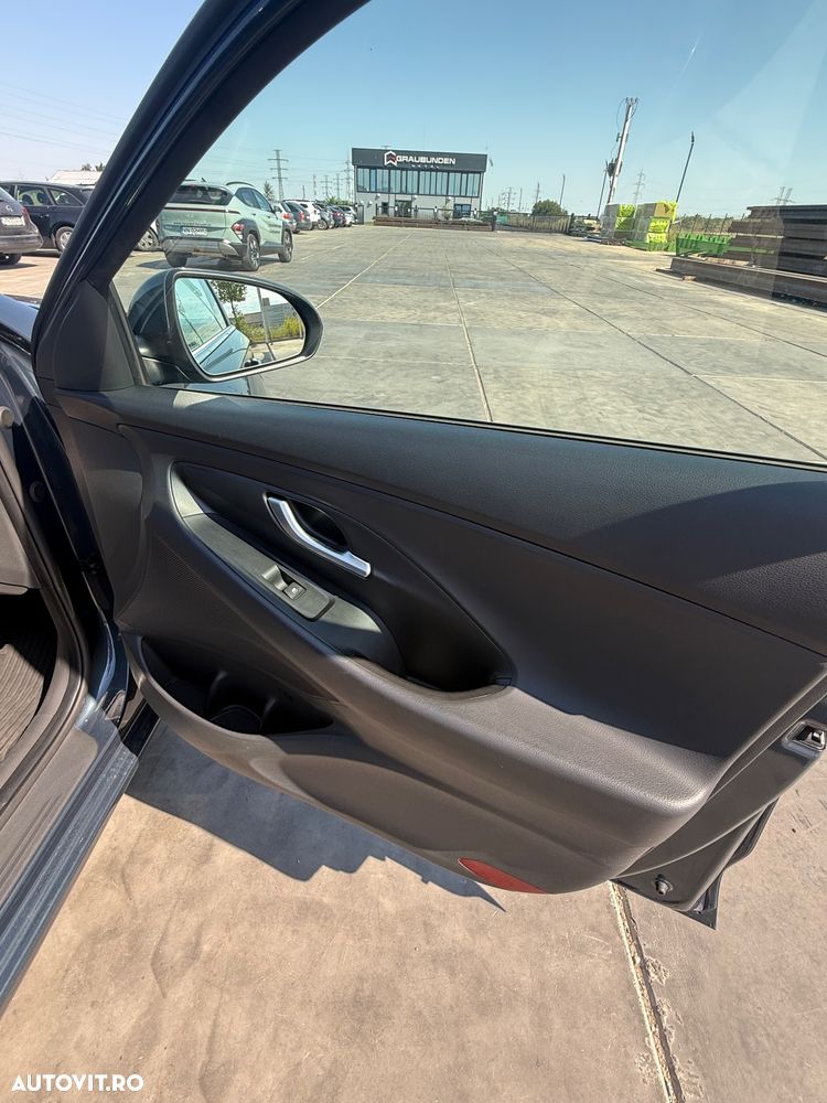 Hyundai i30 1.5 T-GDI MHEV 160CP Exclusive - 12