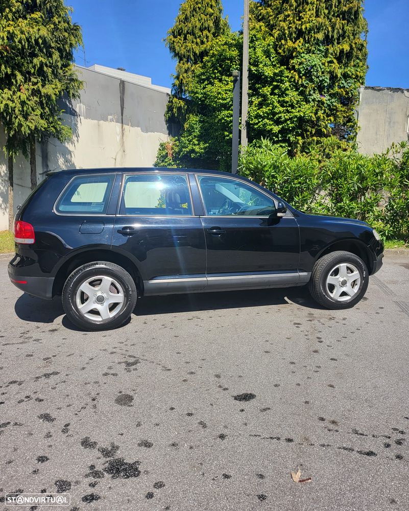 VW Touareg 3.2 V6 Auto - 2