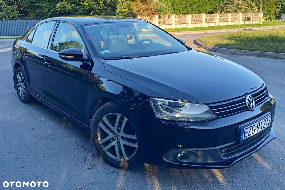 Volkswagen Jetta 2011 photo 3
