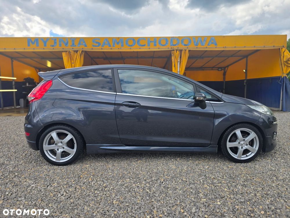 Ford Fiesta - 7