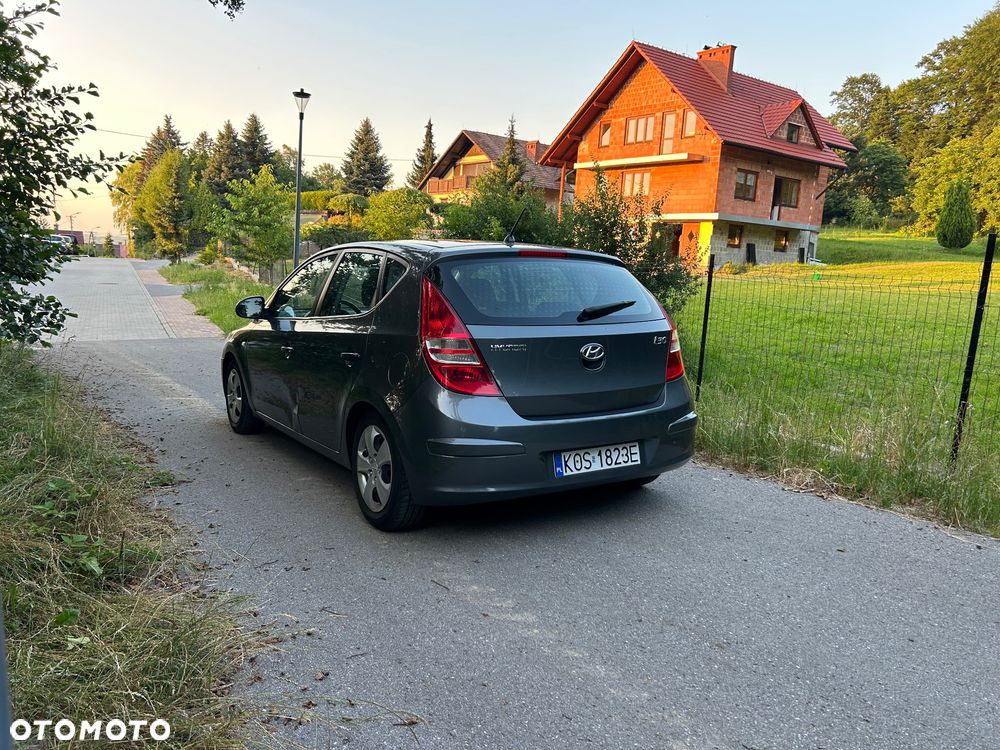 Hyundai i30 1.4 Comfort World Cup - 20