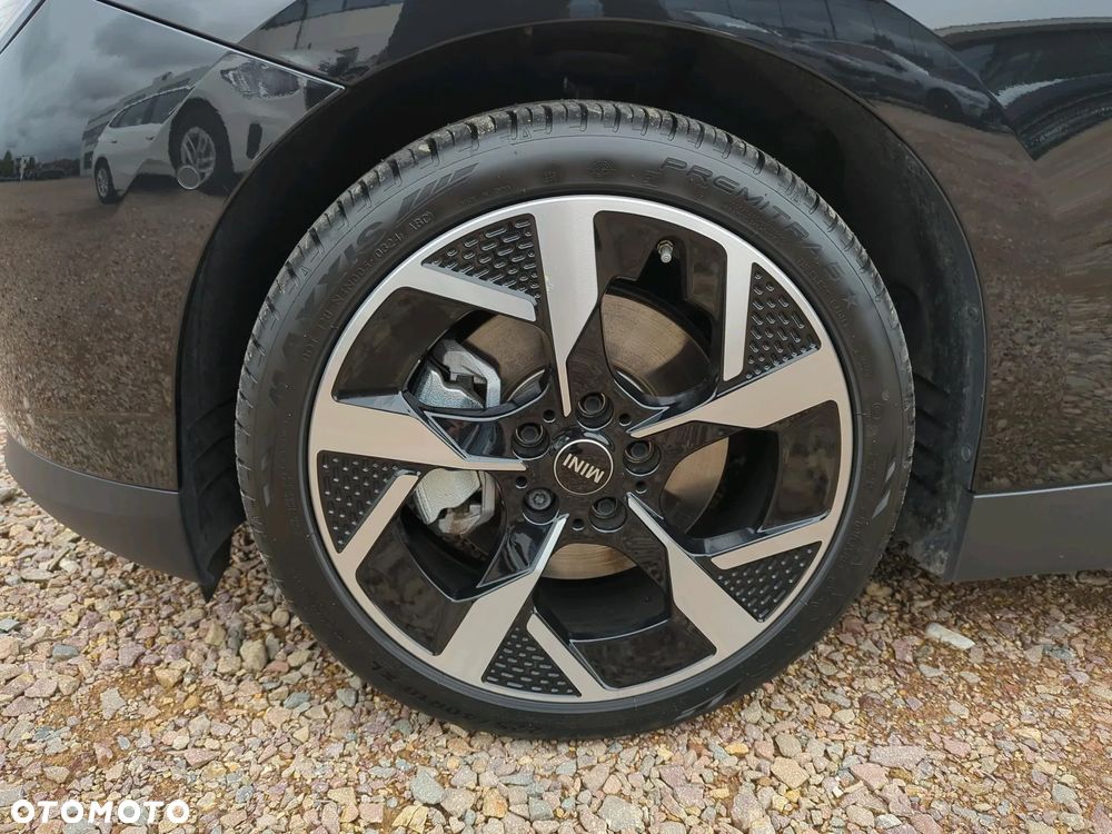 MINI Cooper SE 54.2kWh Linia Favoured - 15