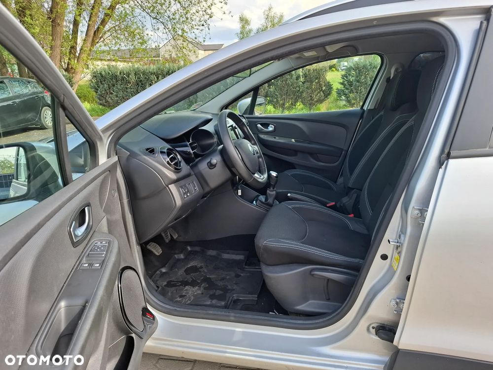 Renault Clio - 9