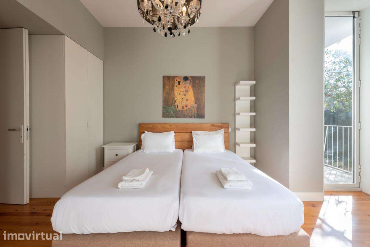 Apartamento com 1 quartos - localizado em Santo Ildefonso Porto - Grande imagem: 4/35