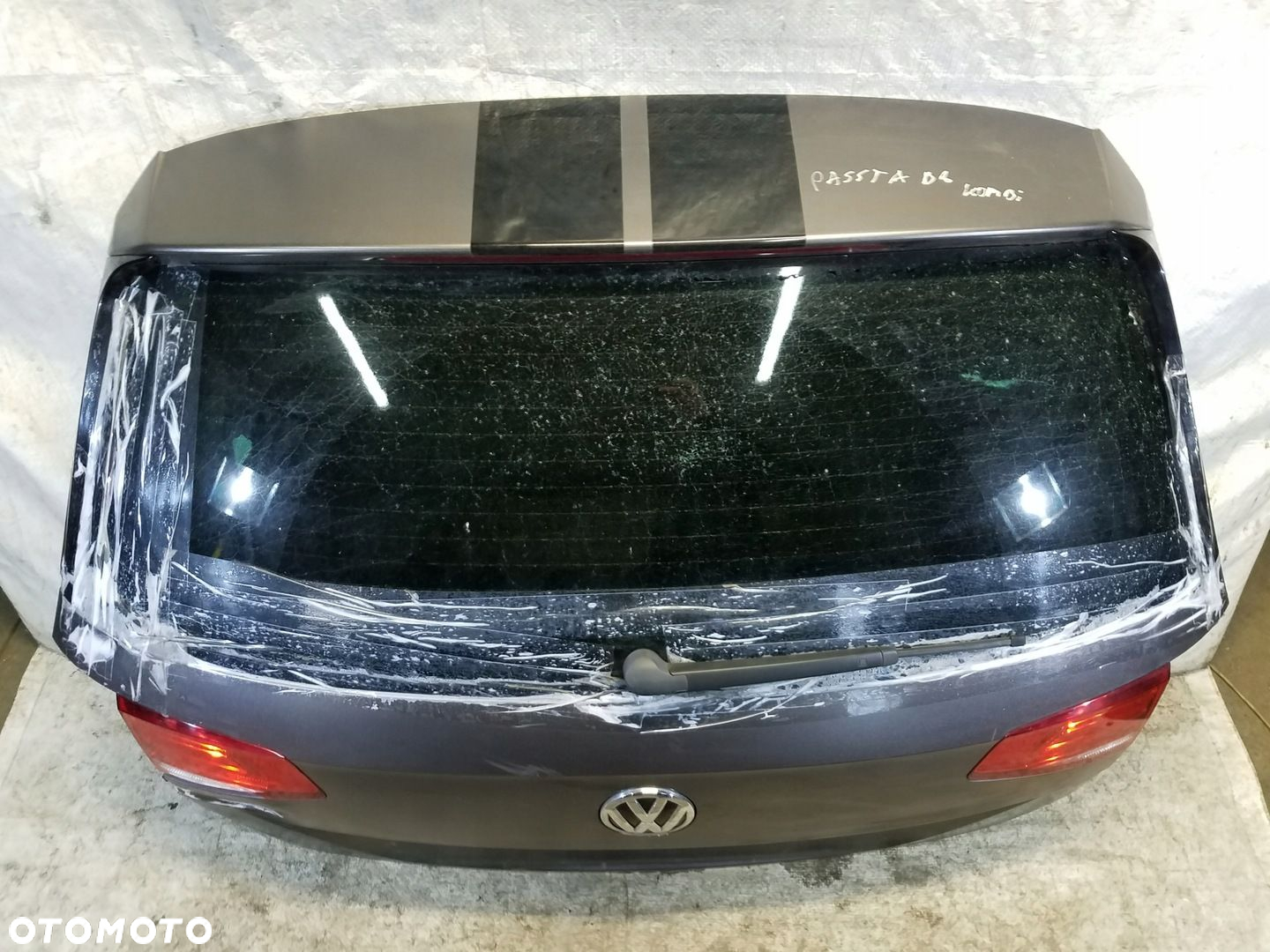 KLAPA BAGAŻNIKA TYŁ VW PASSAT B8 KOMBI KOD LC9A - 2