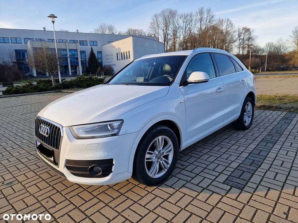 Audi Q3 - 18