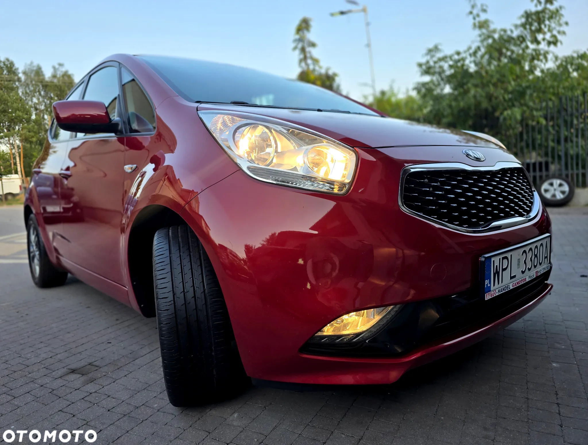 Kia Venga - 8