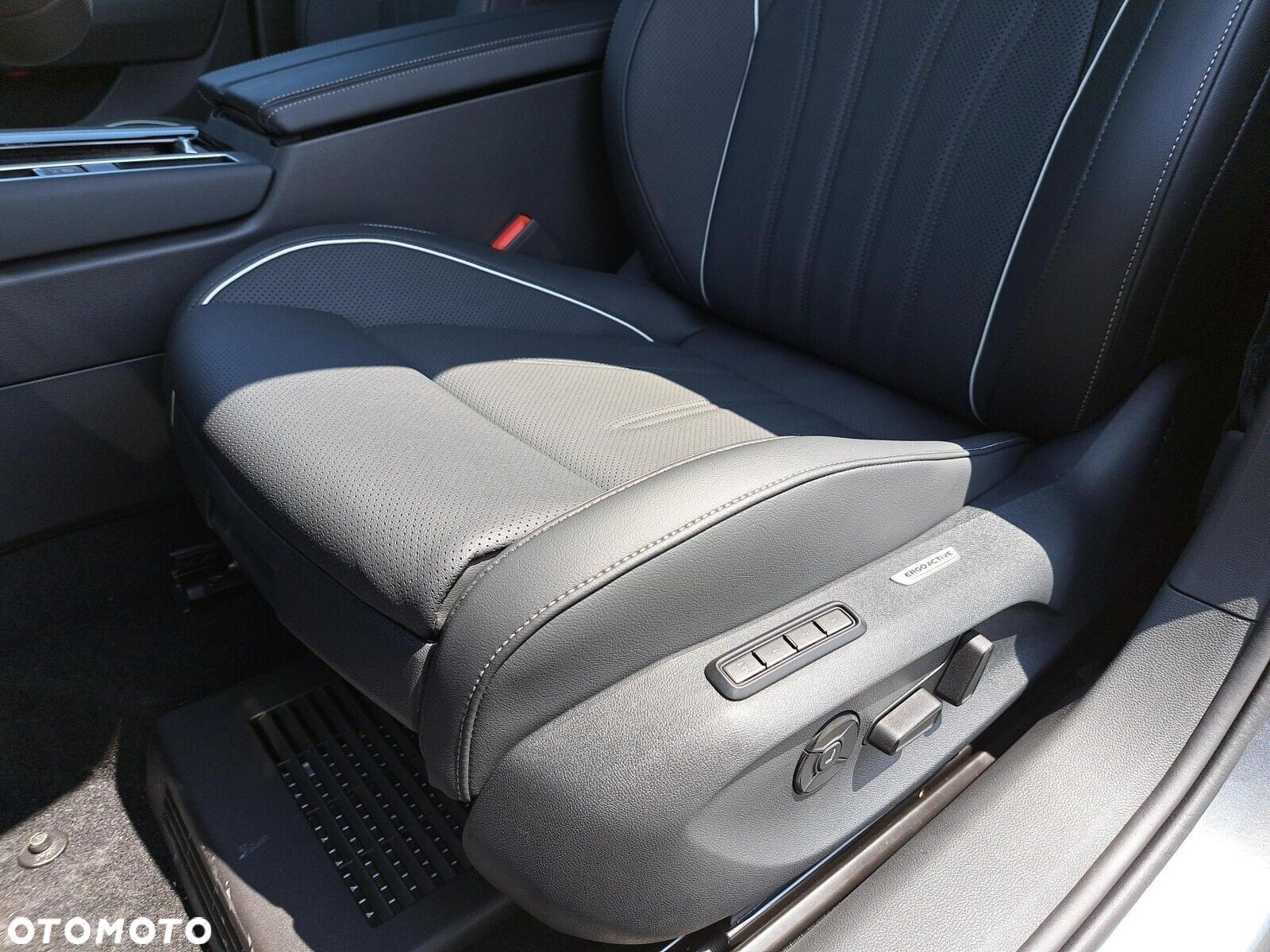 Volkswagen Passat 1.5 TSI EVO Elegance DSG - 18