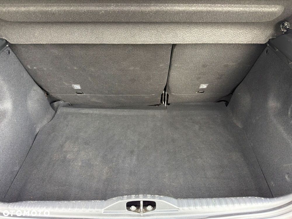 Citroën C3 1.2 PureTech Shine EAT6 - 14