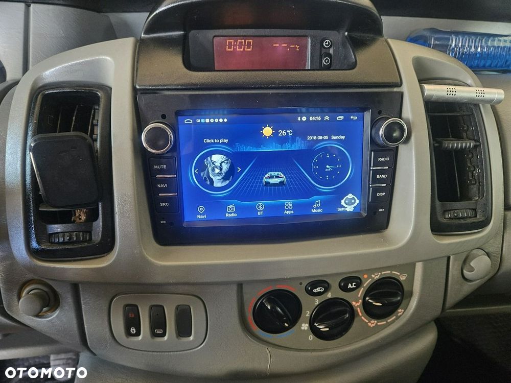 Opel Vivaro - 16