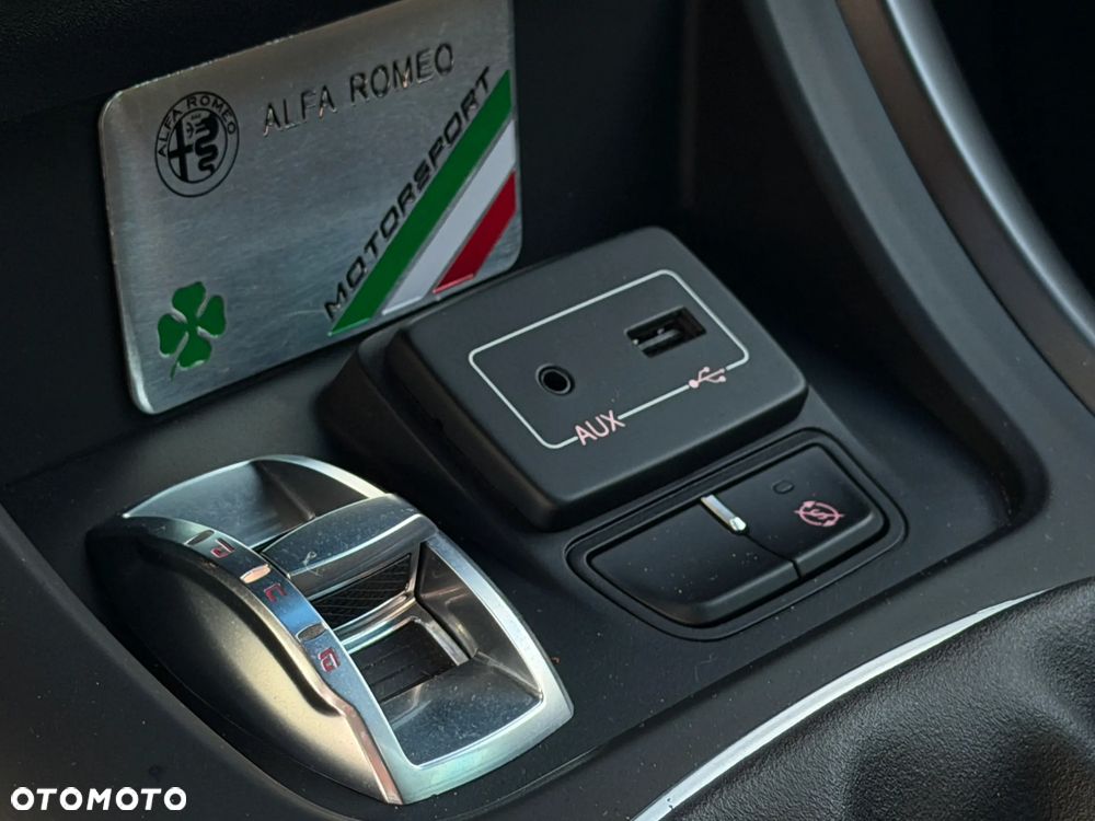 Alfa Romeo Giulietta - 25