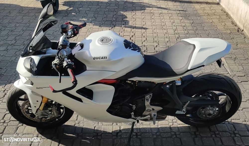 Ducati Supersport 950 S - 4