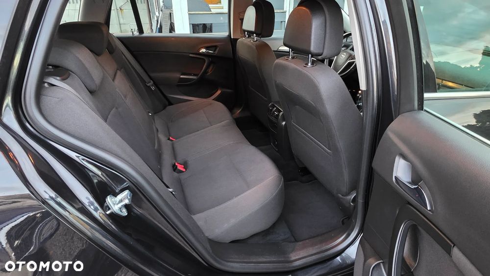 Opel Insignia 1.6 T Cosmo - 8